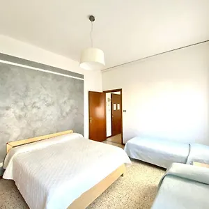 Euroresidence - Piazza Mazzini- 30 Mt Dal Mare Appartamento
